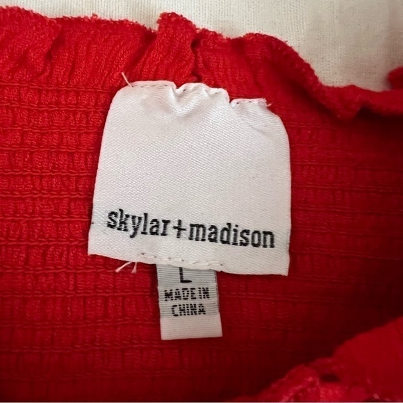 Skylar + Madison Smocked Cropped Tank Top red - Picture 4 of 5